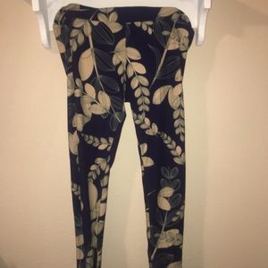 Lularoe leggings